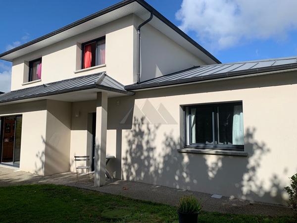 MAISON CONTEMPORAINE A VENDRE A PLOUZANE BREST FINISTERE