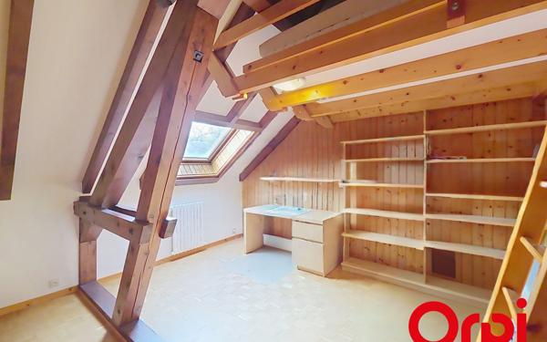 Maison à vendre    6 pièces • 322 m2 Viry