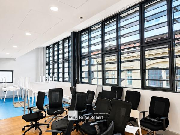 Bureaux à louer Lyon 6ème avec parking privatif et rénovation complète