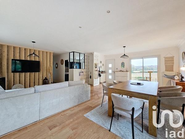 Maison 5 pièces de 151 m² à Bourgbarré (35230)