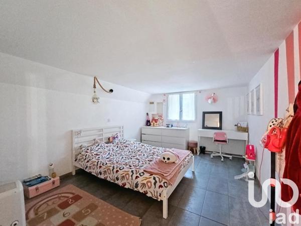 Maison 5 pièces de 151 m² à Bourgbarré (35230)