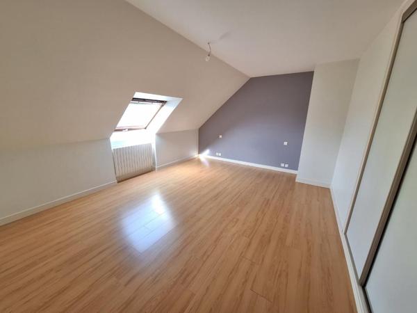 Maison T5 à louer Bruz - 138 m² (réf : 546268)