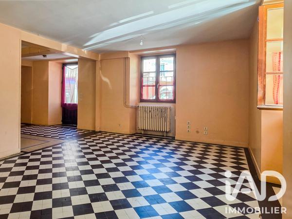 Maison à vendre 8 pièces 210 m² Saint Geniez d'Olt et d'Aubrac