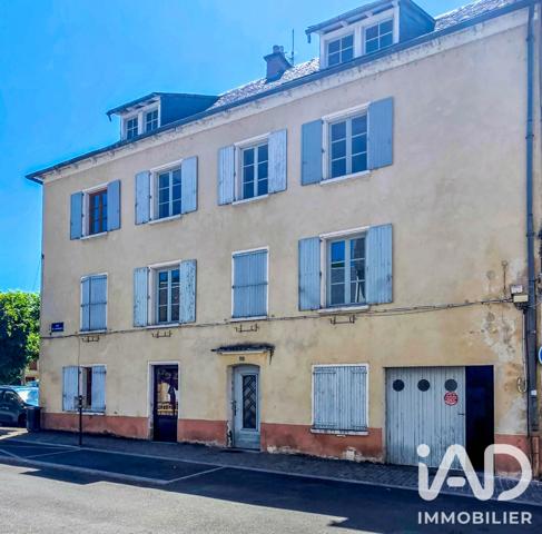Maison à vendre 8 pièces 210 m² Saint Geniez d'Olt et d'Aubrac
