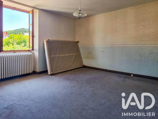 Maison à vendre 8 pièces 210 m² Saint Geniez d'Olt et d'Aubrac