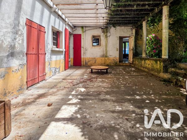 Maison à vendre 8 pièces 210 m² Saint Geniez d'Olt et d'Aubrac