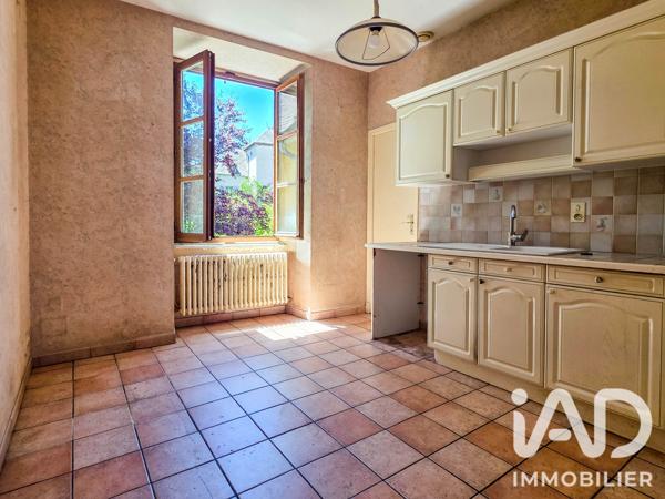 Maison à vendre 8 pièces 210 m² Saint Geniez d'Olt et d'Aubrac