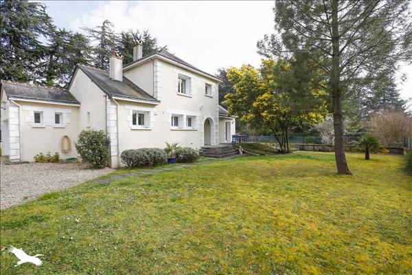 Maison à vendre |  Montlouis-sur-Loire |  7 pièces | 146 m²