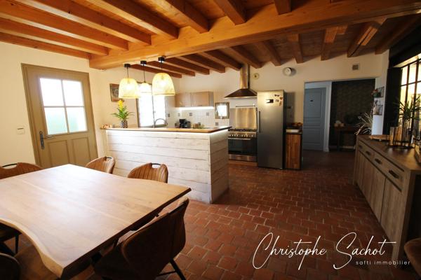 Maison de 143m2 4 chambres et un grand Garage !