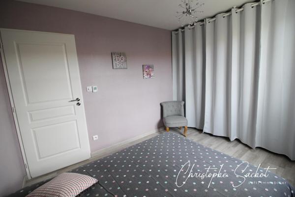 Maison de 143m2 4 chambres et un grand Garage !