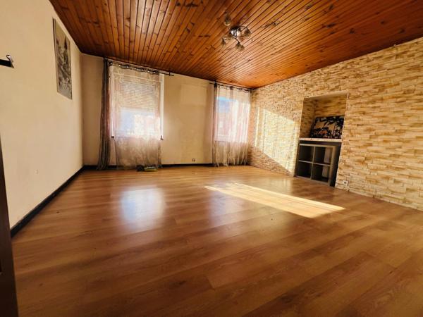 Appartement à rénover à Zoufftgen!