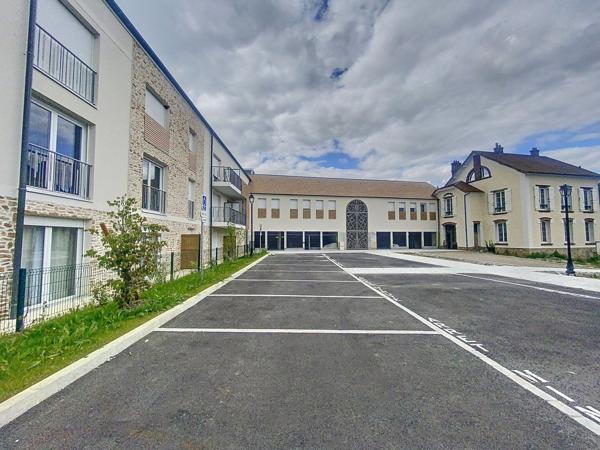 Achat parking / box Serris - 15 000 €