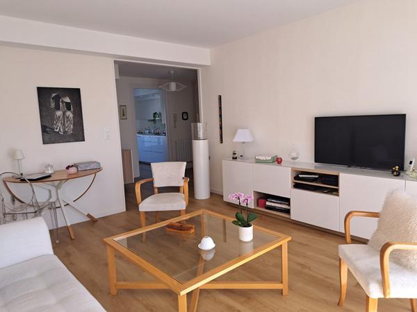 APPARTEMENT RENOVEE CENTRE VILLE