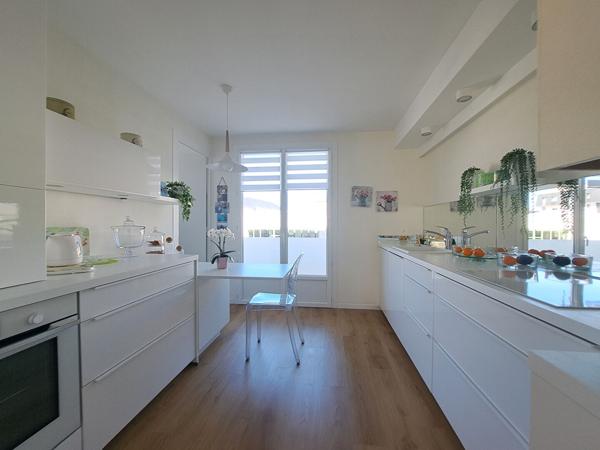 APPARTEMENT RENOVEE CENTRE VILLE