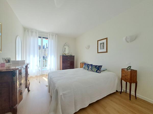 APPARTEMENT RENOVEE CENTRE VILLE