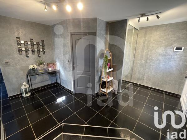 Maison à vendre 5 pièces 142 m² Bellegarde