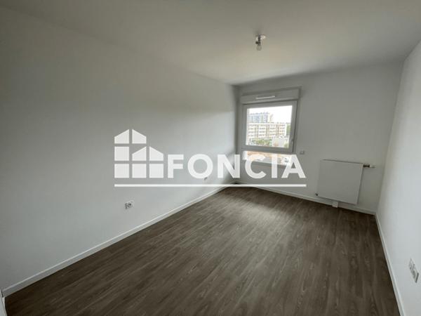 Location Appartement 4 pièces 78 m² - 9 RUE ALFRED CHANGENET Chenove 21300
