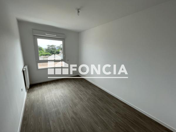 Location Appartement 4 pièces 78 m² - 9 RUE ALFRED CHANGENET Chenove 21300