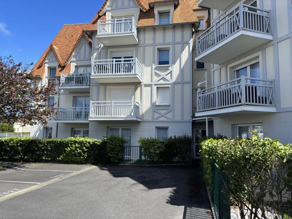 COURSEULLES SUR MER APPARTEMENT A VENDRE EN REZ DE JARDIN