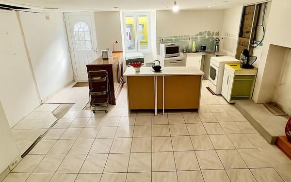 Maison à vendre    5 pièces • 111 m2 Saint-Nicolas-de-Redon