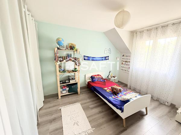 Grange entièrement rénovée 5 pièces avec piscine