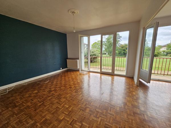 Poitiers SUD, T3 71 m² avec cave et balcon.