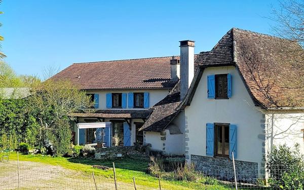 Maison à vendre    11 pièces •  Orthez
