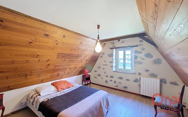 Maison à vendre    11 pièces •  Orthez