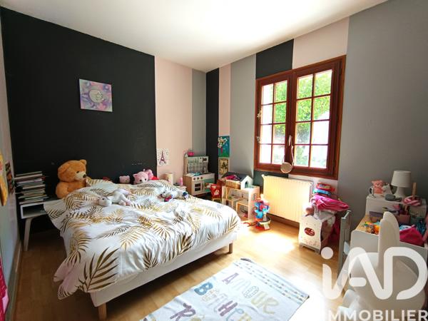 Maison à vendre 6 pièces 144 m² Sainte-Geneviève