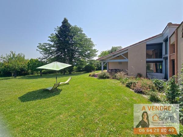 maison d'architecte T7 sur les coteaux et au calme