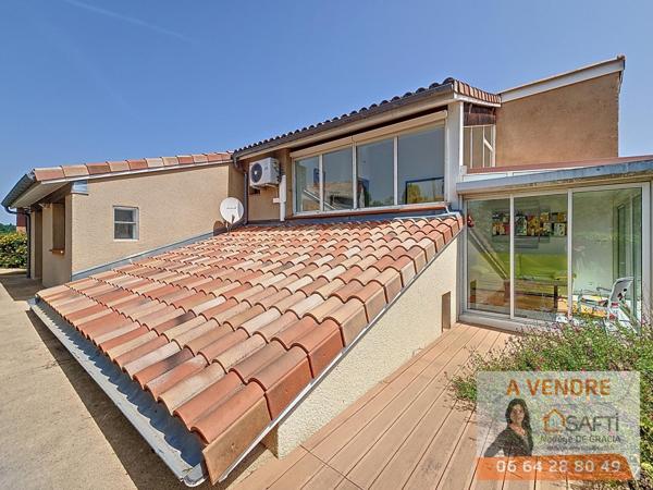 maison d'architecte T7 sur les coteaux et au calme