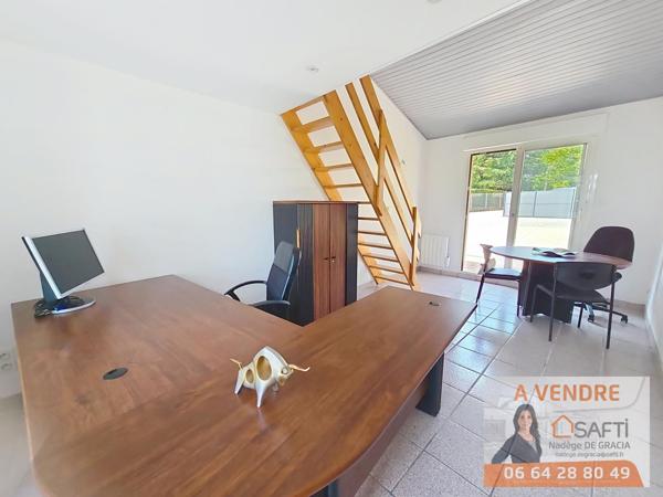 maison d'architecte T7 sur les coteaux et au calme