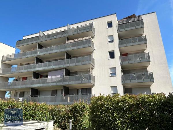Appartement à louer 2 pièces 37.77m² Vaulx-en-Velin (69120)