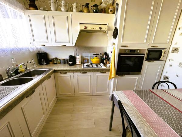 MAISON 3 CHAMBRES PLAIN-PIED JARDIN GARAGE