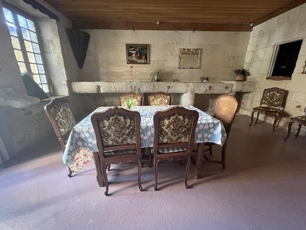 Maison à vendre |  Saint-Jean-d'Angély |  3 pièces | 120 m²