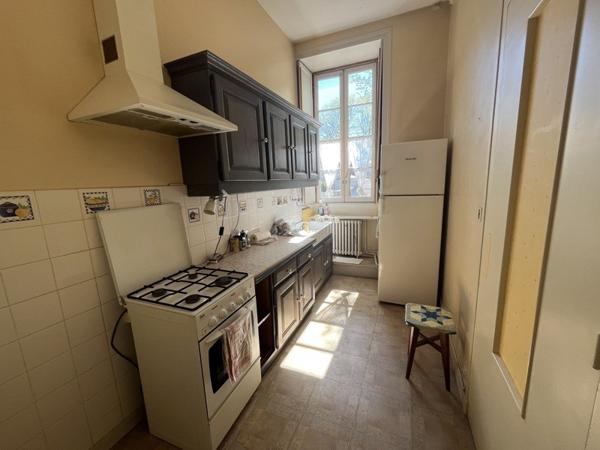 Maison à vendre |  Saint-Jean-d'Angély |  3 pièces | 120 m²