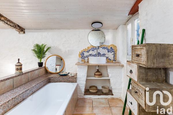 Maison de village 3 pièces de 101 m² à Pompignan (82170)