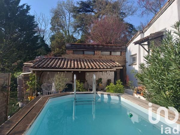 Maison de village 3 pièces de 101 m² à Pompignan (82170)