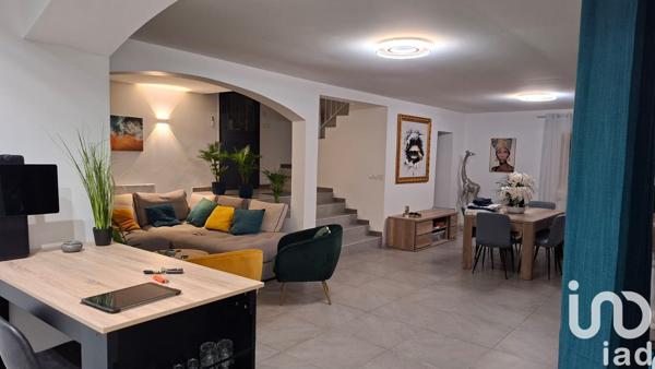 Maison à vendre 5 pièces 159 m² Marseille 15