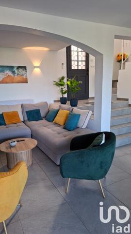 Maison à vendre 5 pièces 159 m² Marseille 15