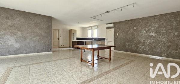 Maison à vendre 15 pièces 303 m² Monnaie