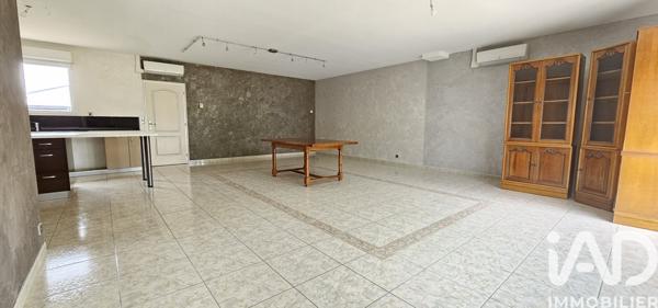 Maison à vendre 15 pièces 303 m² Monnaie