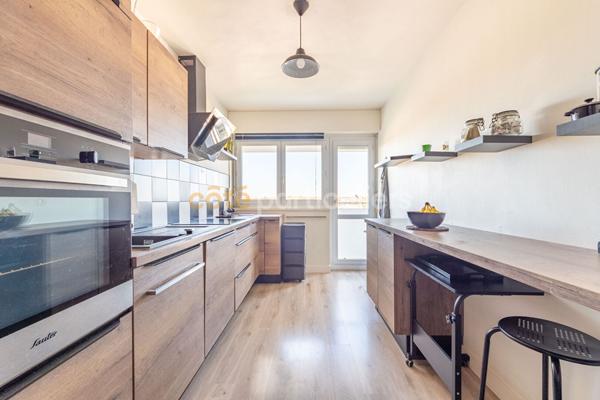 Vente Appartement79 m² - 4 Pièces - LA ROCHE SUR YON (85000)