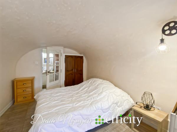 Maison 9 pièces - 154 m² Exclusivité efficity