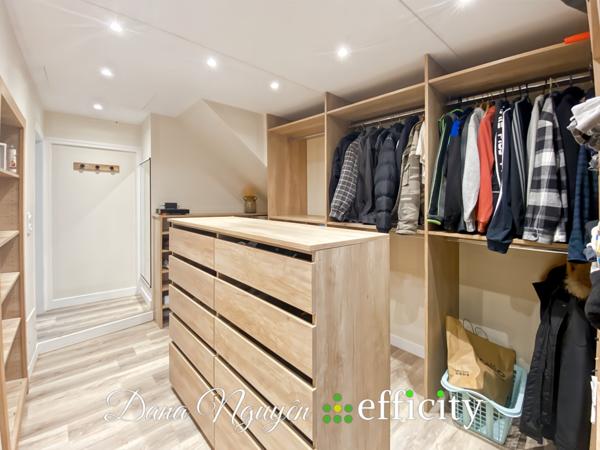 Maison 9 pièces - 154 m² Exclusivité efficity