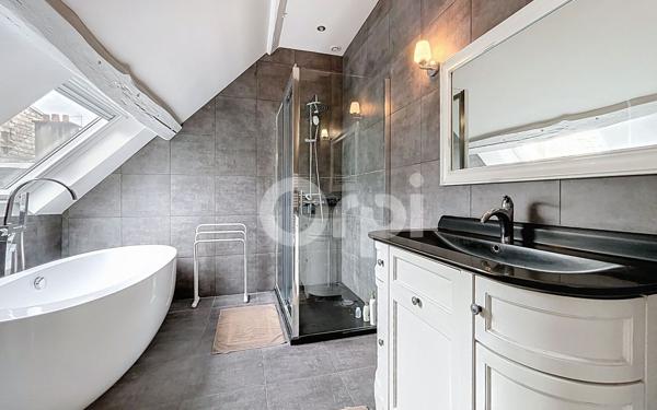 Appartement à vendre    4 pièces • 106,36 m2 Chantilly