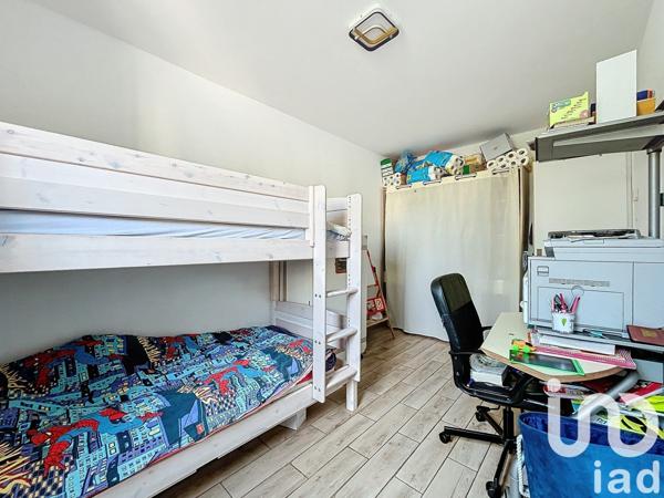 Appartement 4 pièces de 80 m² à Carros (06510)