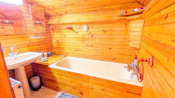 Magnifique maison familiale de caractère – 219 m² habitables, parc arboré de 4 900 m², dépendances et pigeonnier – secteur Artigues, Foulayronnes