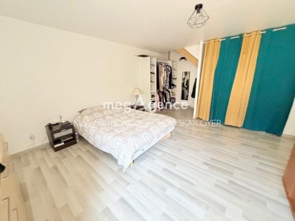 Maison à ALENCON, 61000 - 7 pièces 205m²