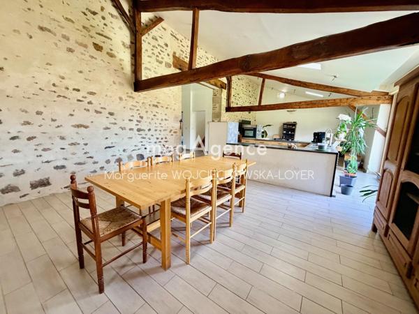 Maison à ALENCON, 61000 - 7 pièces 205m²